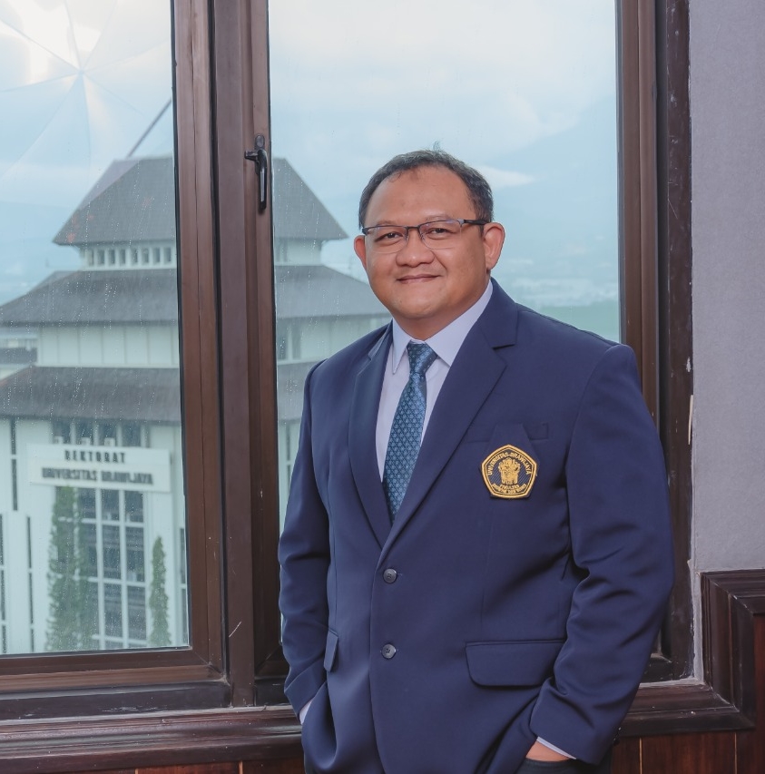 Pak Fuad Wakil Dekan 3 Bidang Kemahasiswaan FEB UB 2022